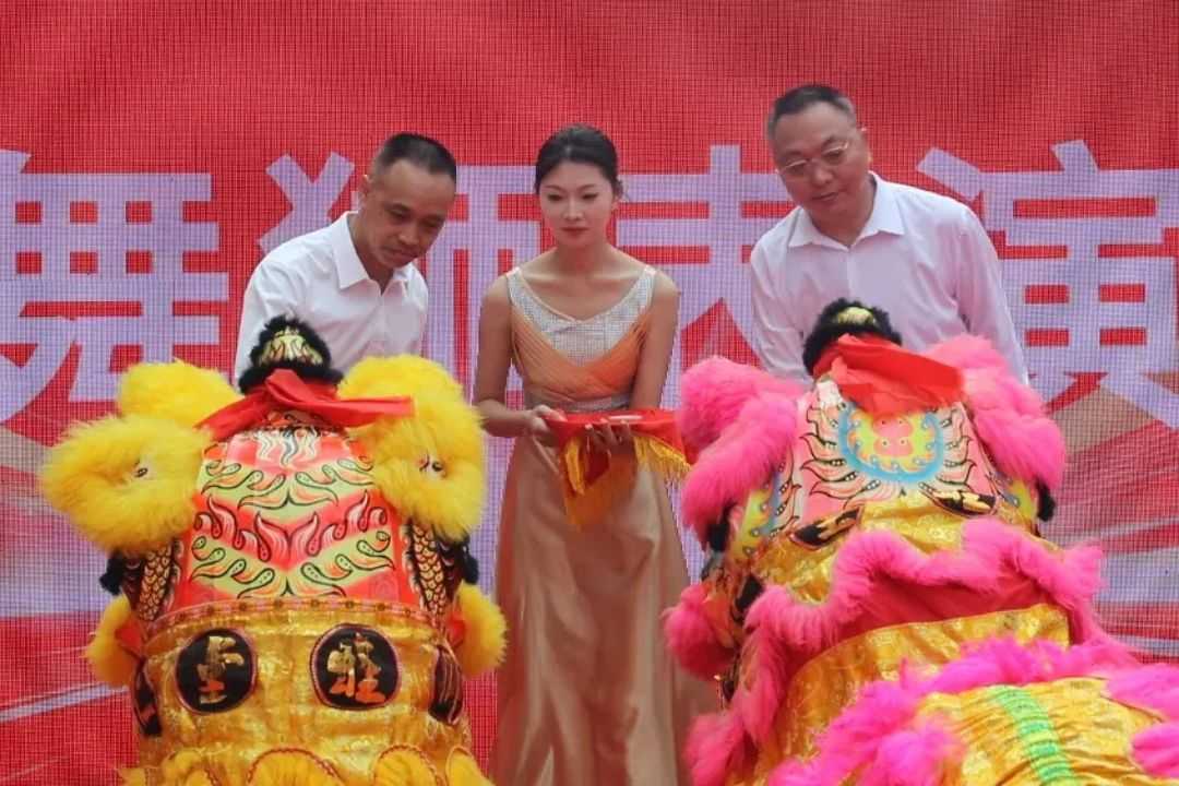 《神馬文化助力茵冠，開啟生物科技展示新征程》｜展廳設(shè)計(jì)公司